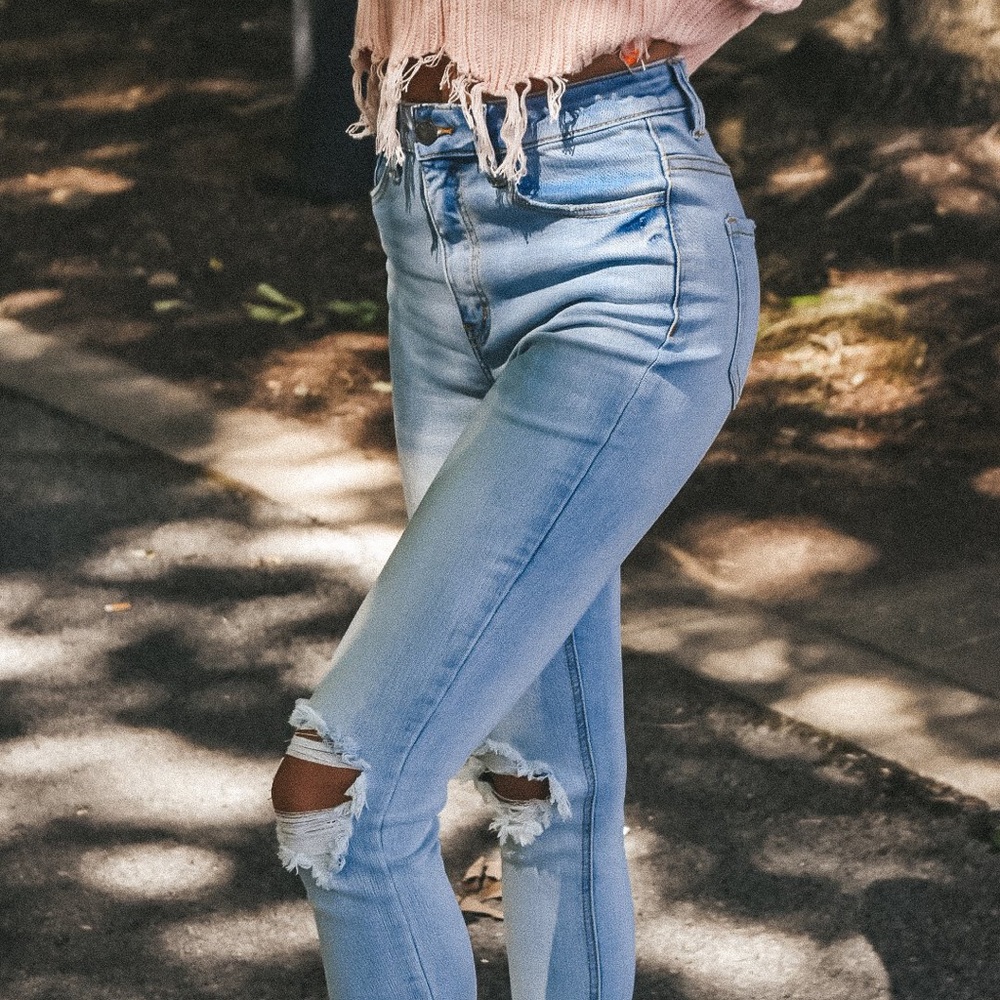 Light Wash Distressed Jeans